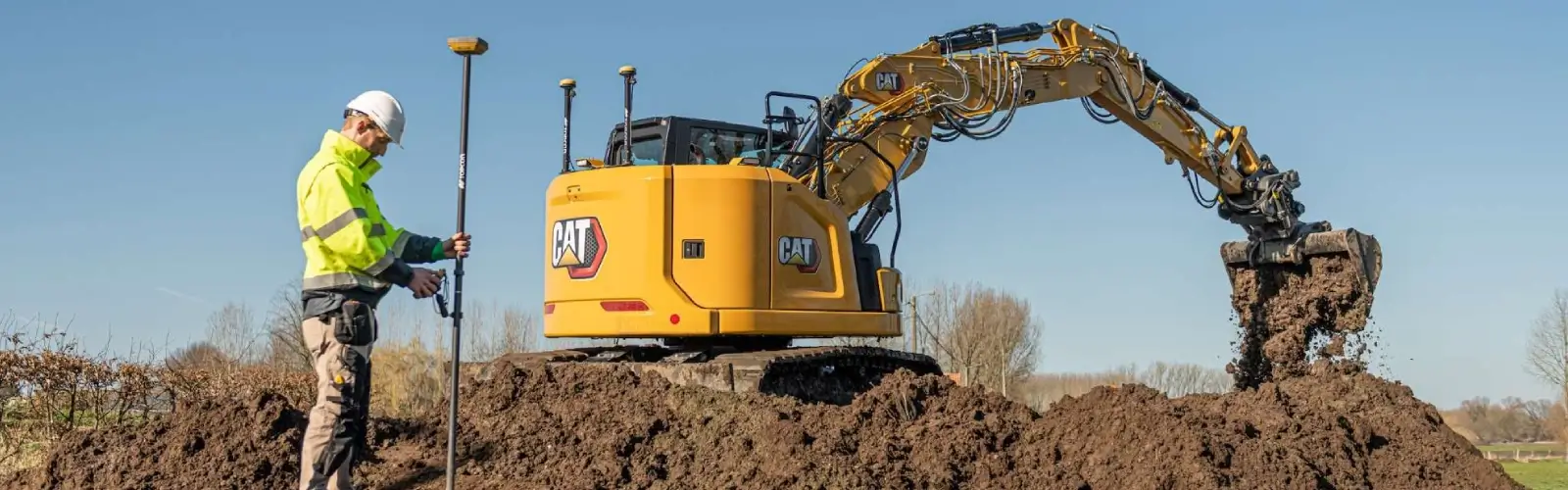 Topcon announces 3D machine control compatibility options for Caterpillar excavators